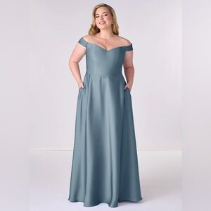 Azazie X Barbie 1013 in Moody Blue 🩵